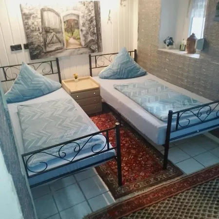 Sleeps 6 With Whirlpool